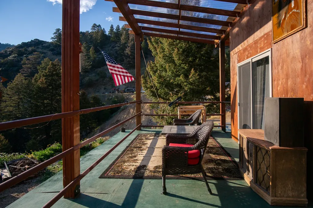 576 Wisconsin Creek Road Sheridan MT 59749