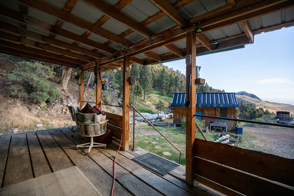 576 Wisconsin Creek Road Sheridan MT 59749