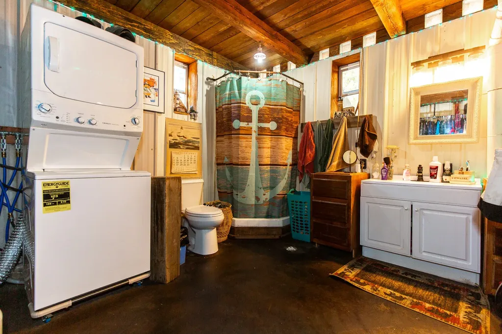 576 Wisconsin Creek Road Sheridan MT 59749