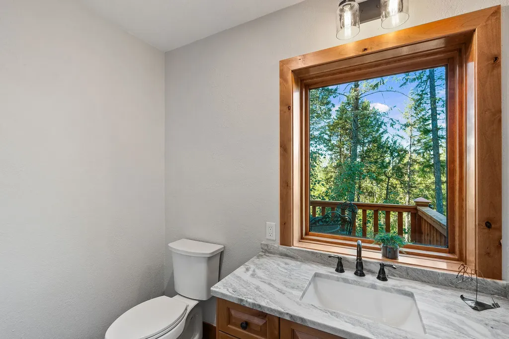 1922 Suncrest Drive Whitefish MT 59937