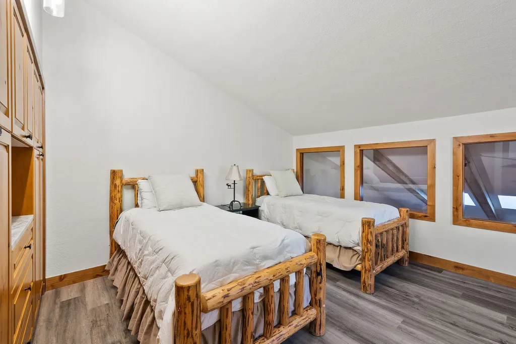 1922 Suncrest Drive Whitefish MT 59937
