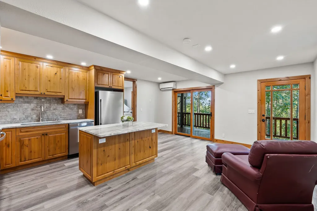 1922 Suncrest Drive Whitefish MT 59937