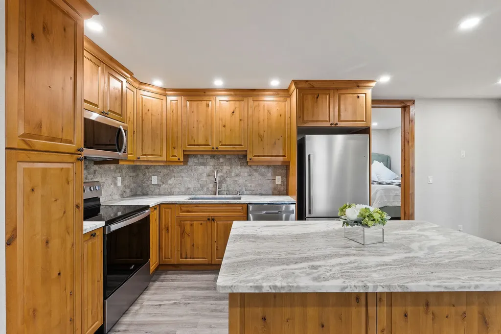 1922 Suncrest Drive Whitefish MT 59937
