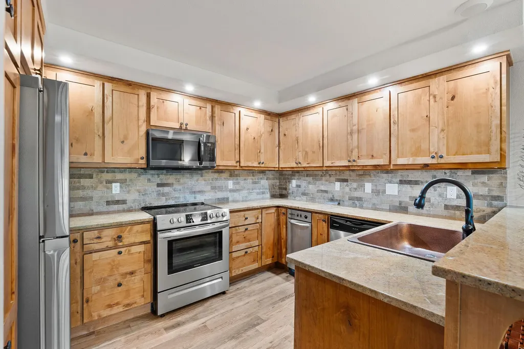 1922 Suncrest Drive Whitefish MT 59937