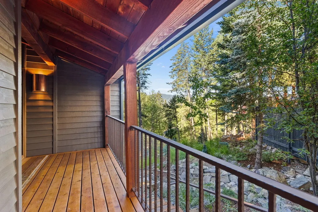 1922 Suncrest Drive Whitefish MT 59937