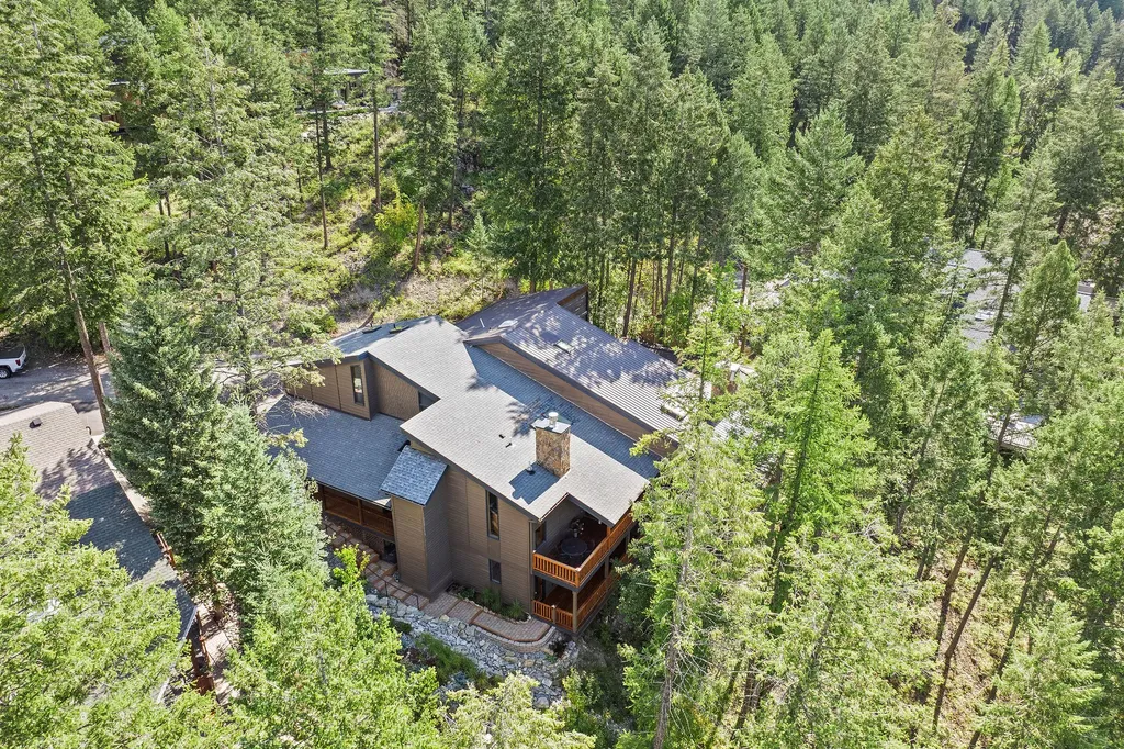 1922 Suncrest Drive Whitefish MT 59937