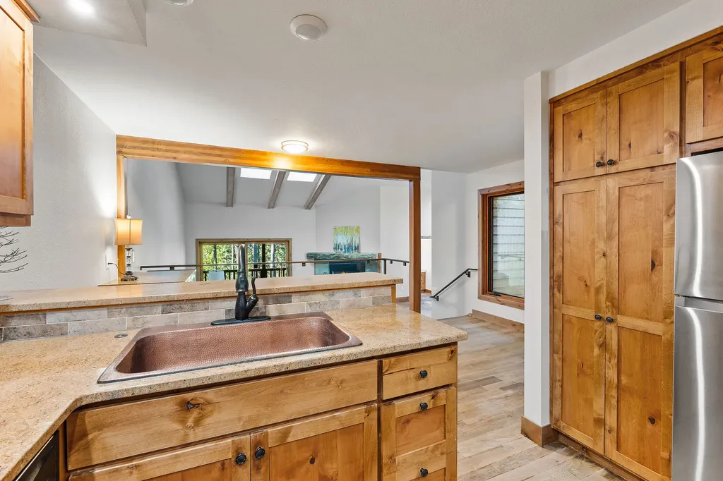 1922 Suncrest Drive Whitefish MT 59937