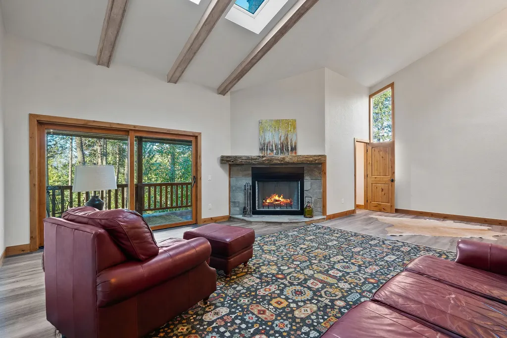 1922 Suncrest Drive Whitefish MT 59937
