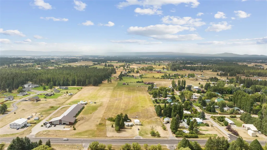 3285 Mount Highway 206 Columbia Falls MT 59912