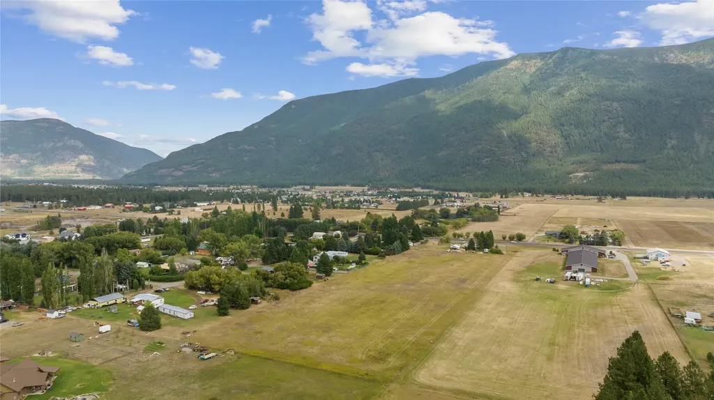3285 Mount Highway 206 Columbia Falls MT 59912