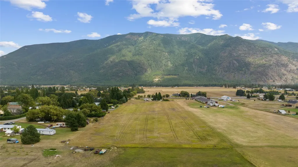 3285 Mount Highway 206 Columbia Falls MT 59912