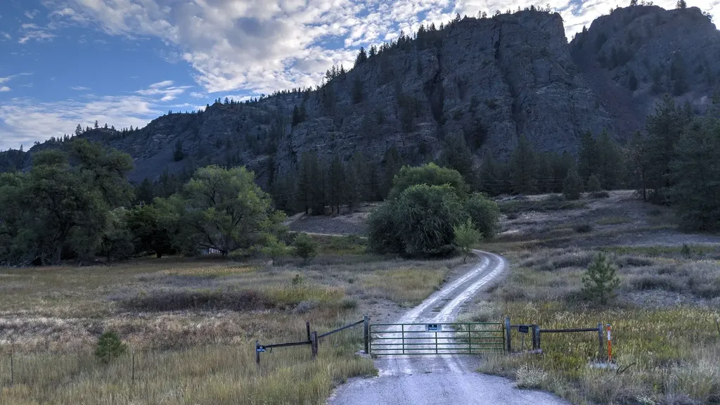 7927 Mount Highway 200 Plains MT 59859
