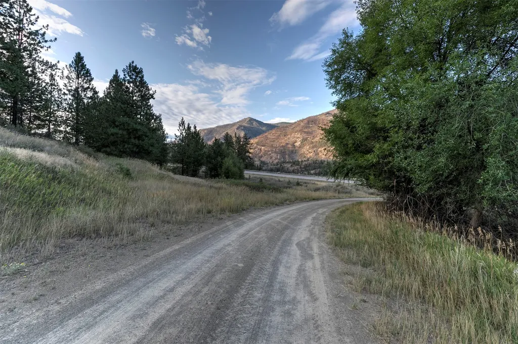 7927 Mount Highway 200 Plains MT 59859