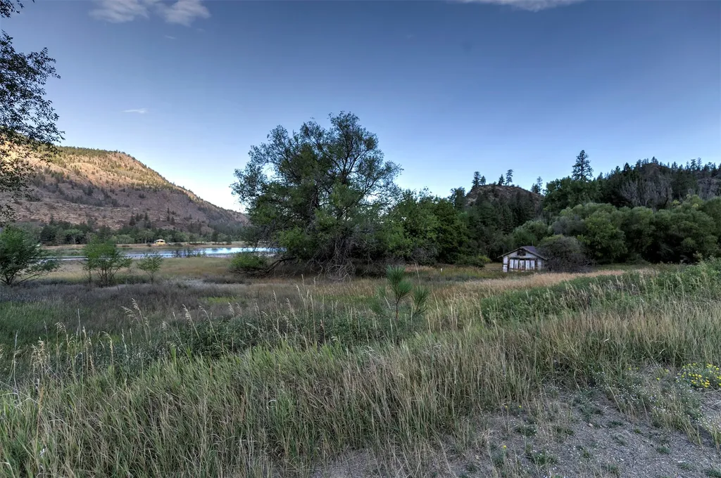 7927 Mount Highway 200 Plains MT 59859