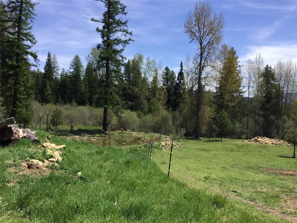 360 Valley Drive De Borgia MT 59830