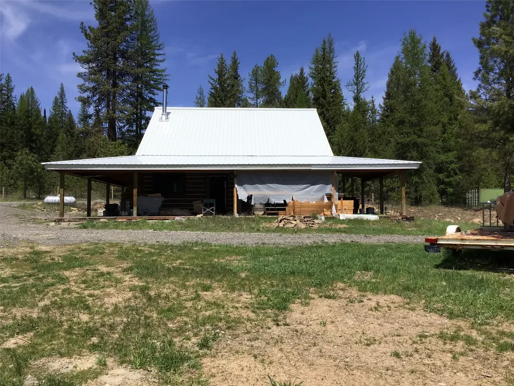 360 Valley Drive De Borgia MT 59830
