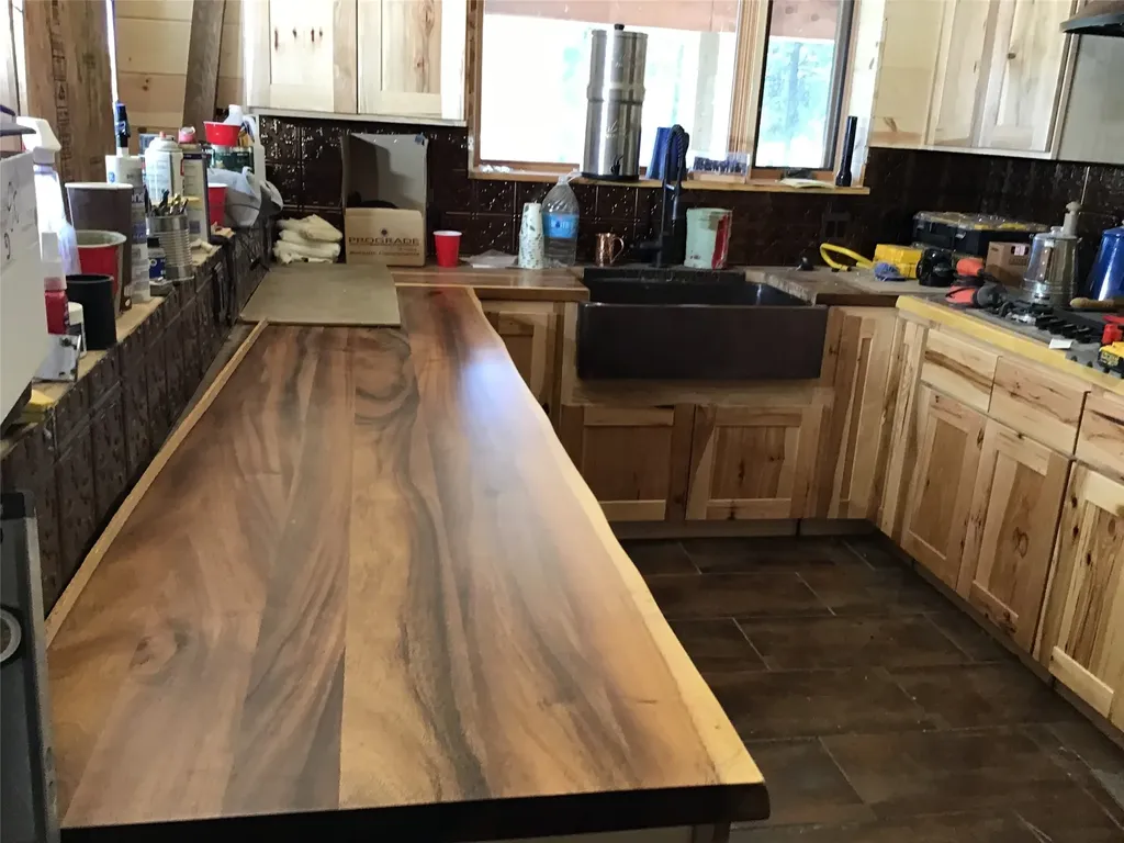 360 Valley Drive De Borgia MT 59830