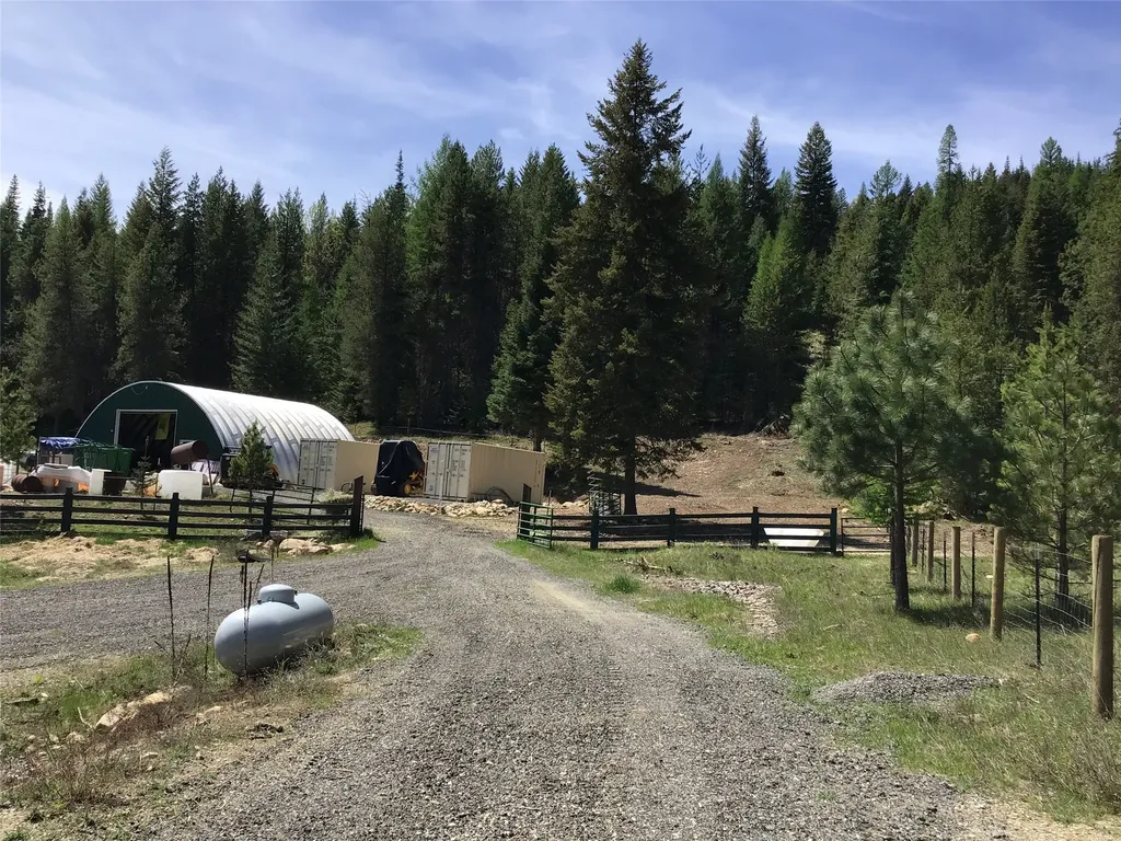 360 Valley Drive De Borgia MT 59830