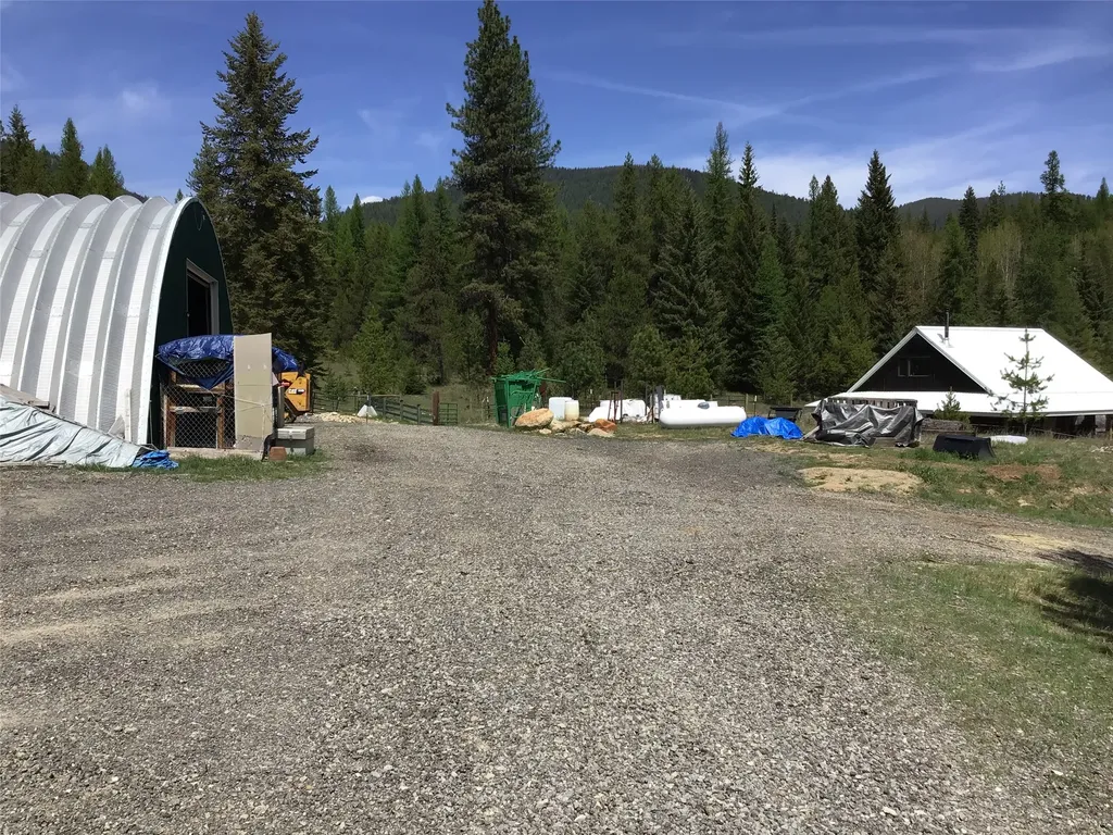 360 Valley Drive De Borgia MT 59830