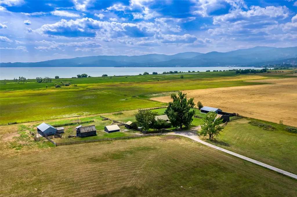 1310 Mount Highway 82 Somers MT 59932