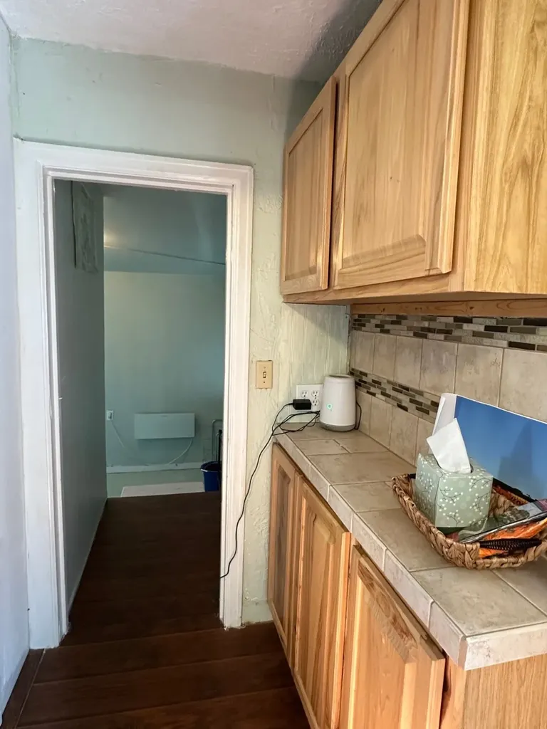 256 1st Avenue SE Shelby MT 59474