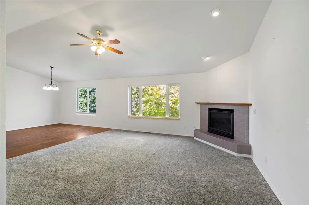 219 Commons Way Kalispell MT 59901
