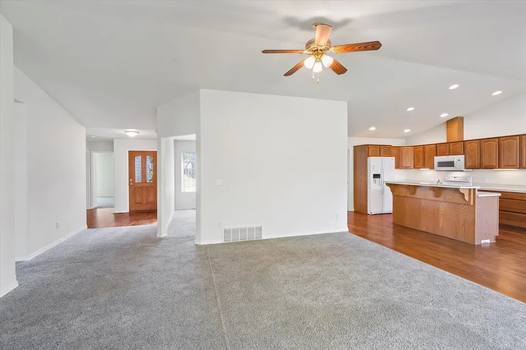 219 Commons Way Kalispell MT 59901
