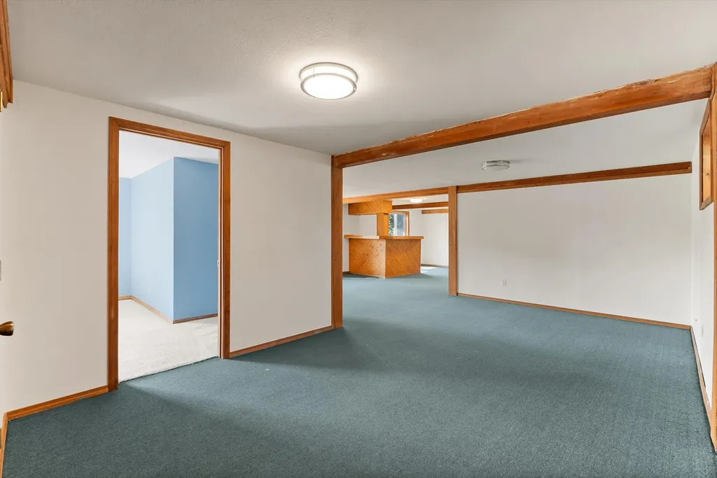 2100 Hummingbird Drive Missoula MT 59808