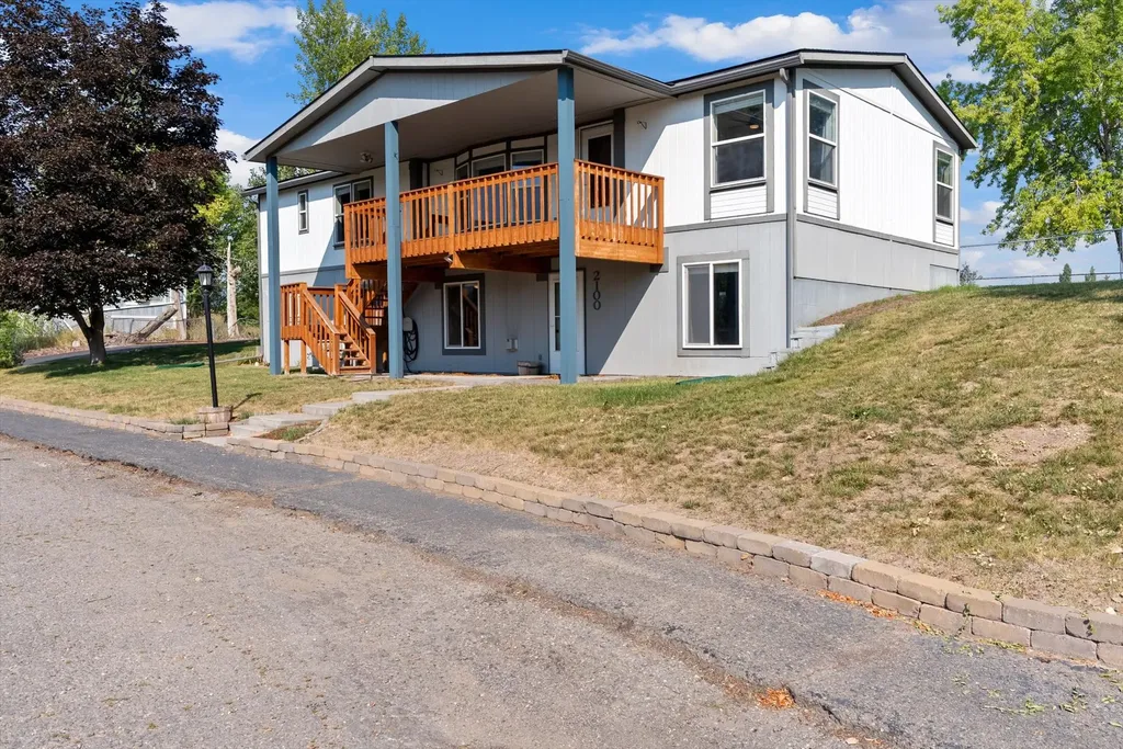 2100 Hummingbird Drive Missoula MT 59808