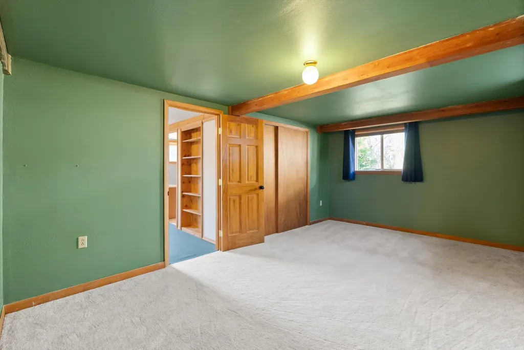 2100 Hummingbird Drive Missoula MT 59808