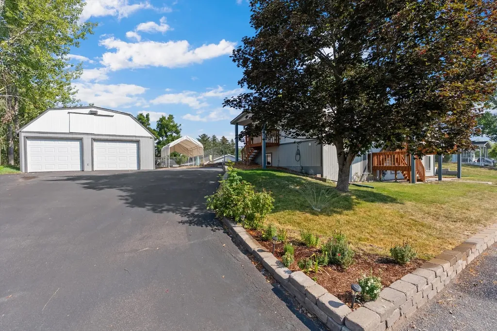 2100 Hummingbird Drive Missoula MT 59808