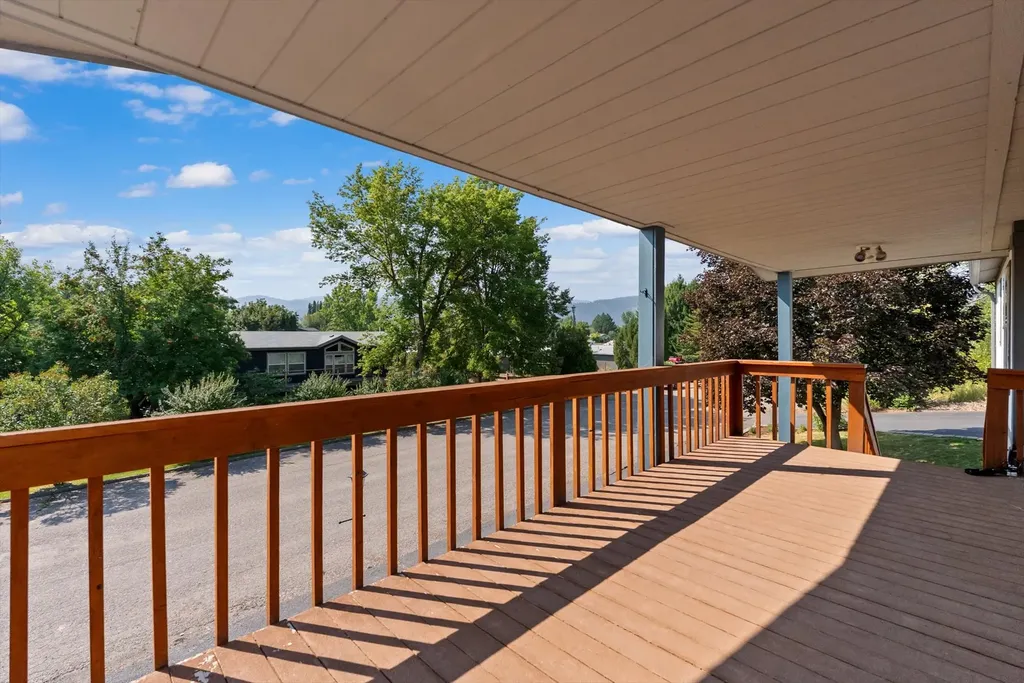 2100 Hummingbird Drive Missoula MT 59808
