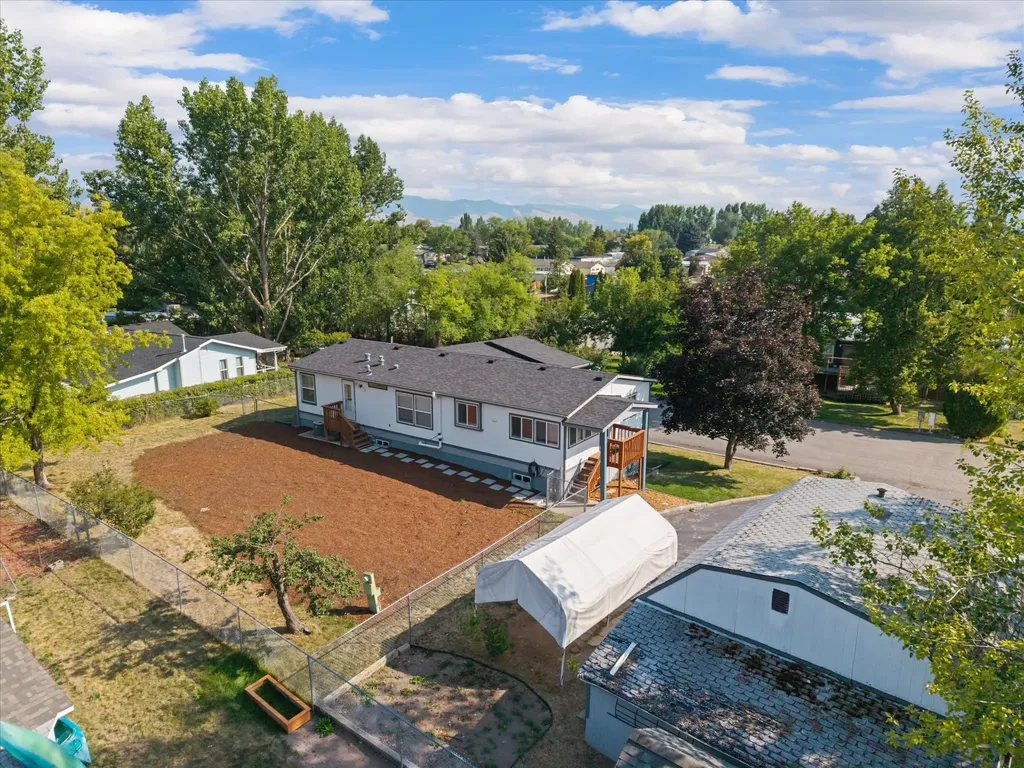 2100 Hummingbird Drive Missoula MT 59808