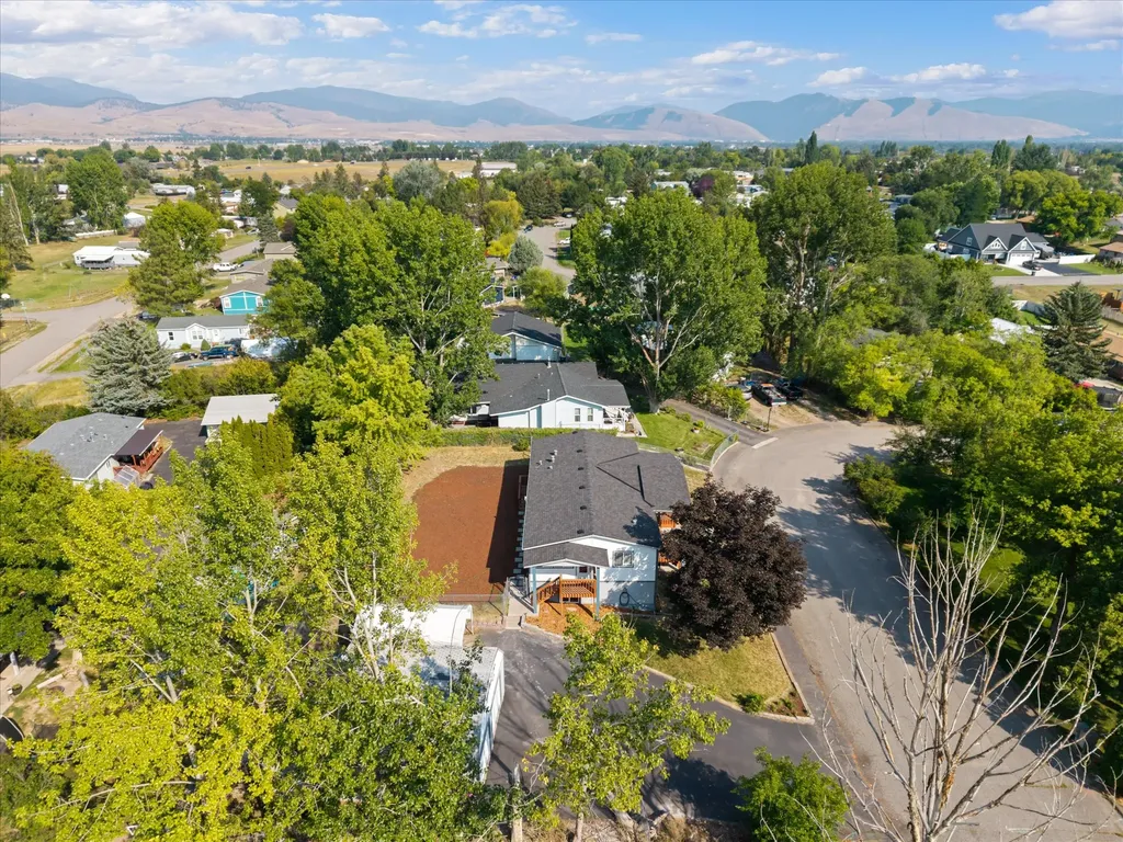 2100 Hummingbird Drive Missoula MT 59808