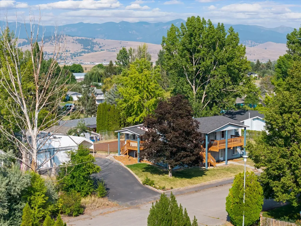 2100 Hummingbird Drive Missoula MT 59808