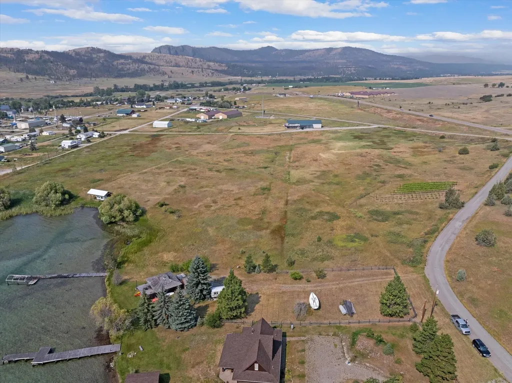 Nhn Liddell Lane Dayton MT 59914