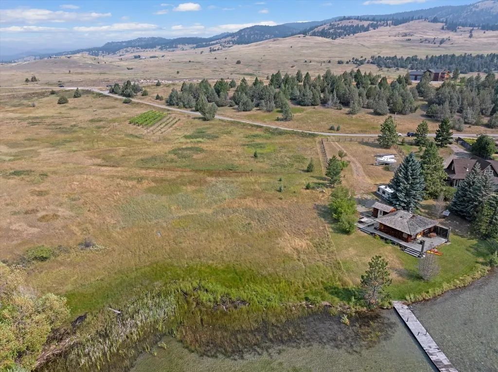 Nhn Liddell Lane Dayton MT 59914