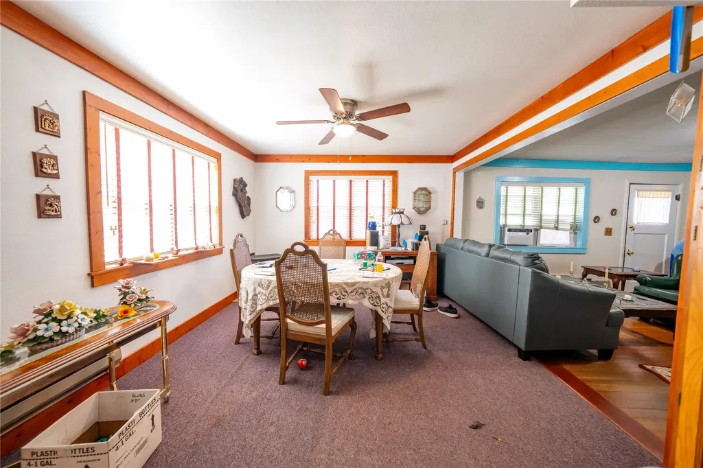 106 N 6th Street Troy MT 59935