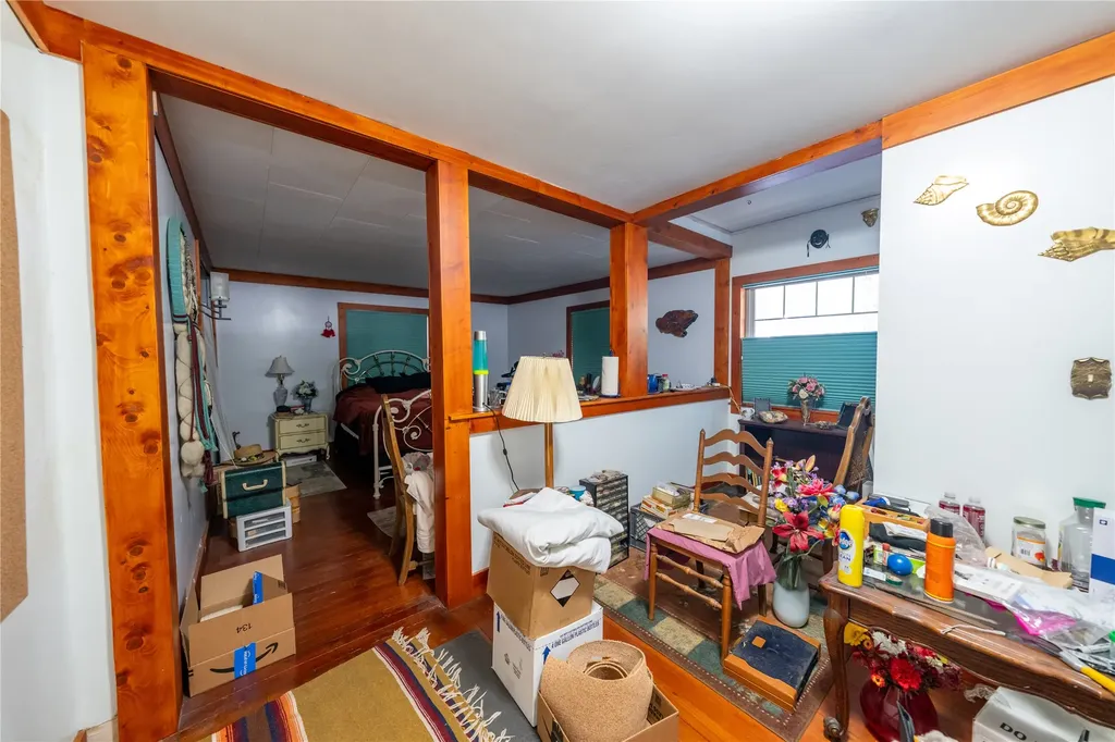 106 N 6th Street Troy MT 59935