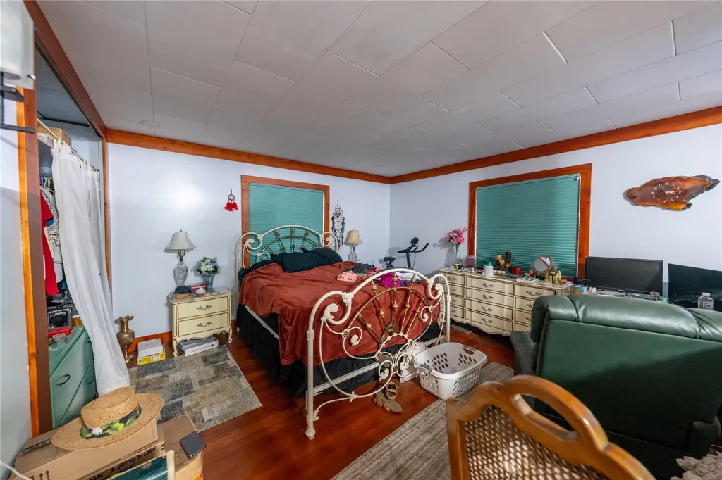 106 N 6th Street Troy MT 59935