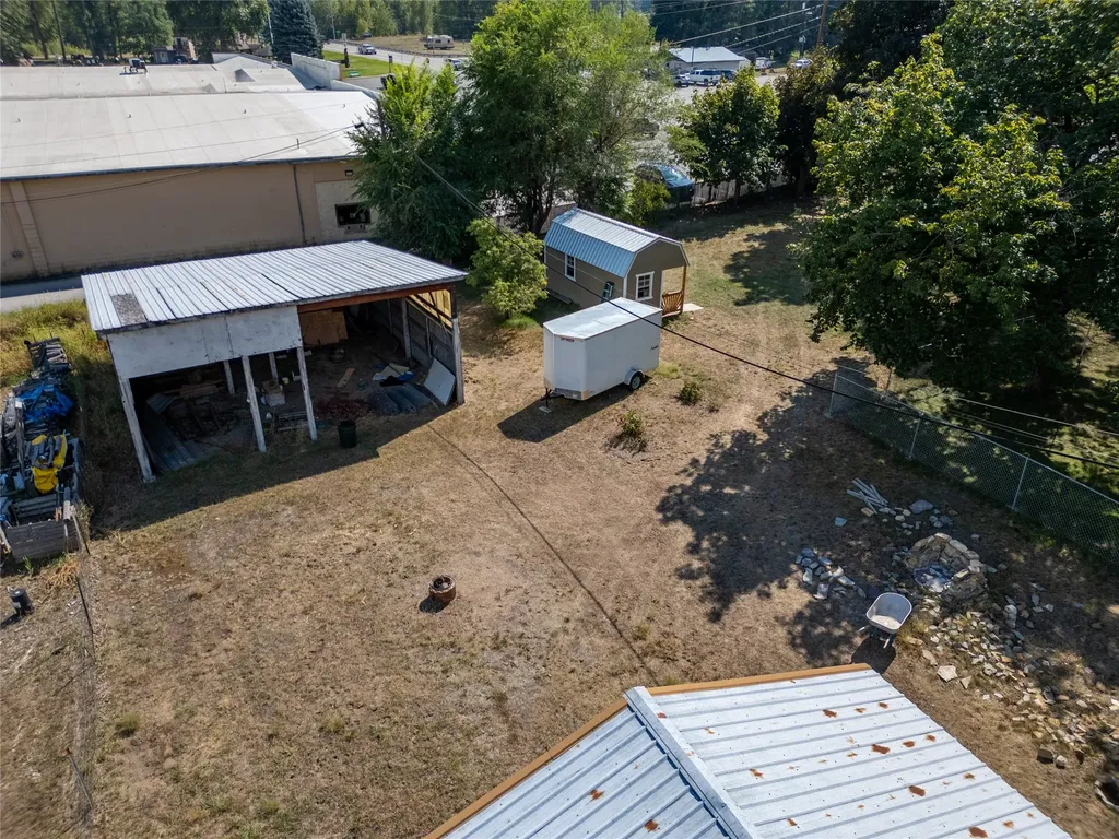 106 N 6th Street Troy MT 59935