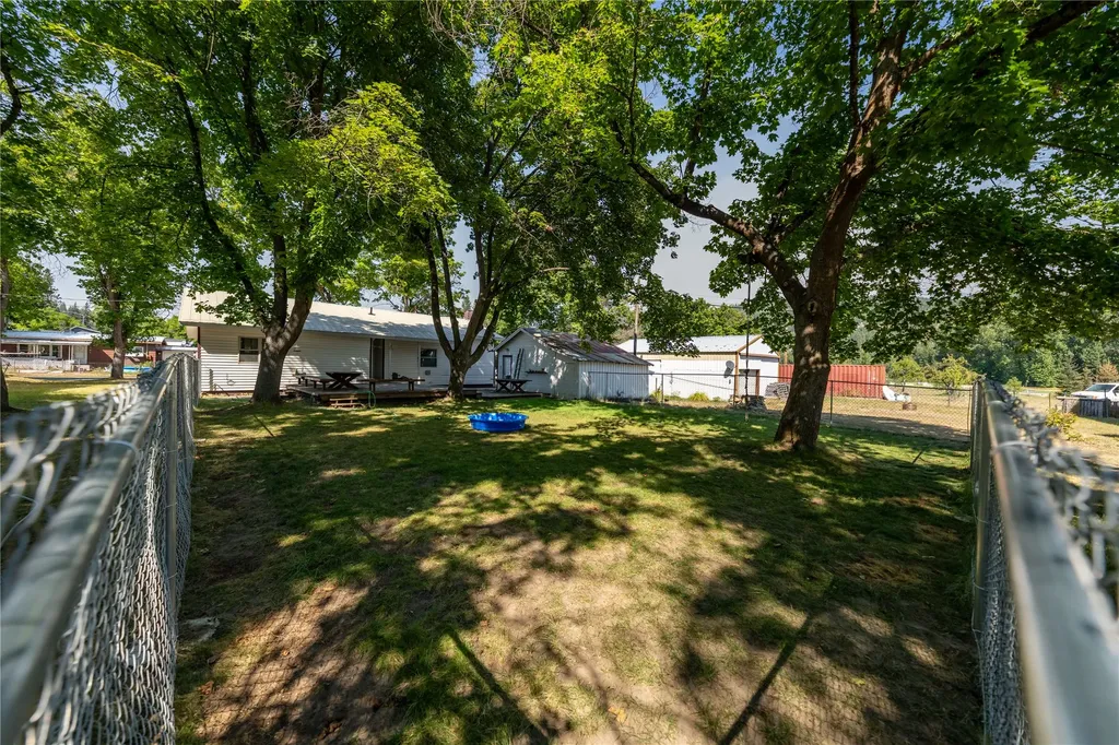 106 N 6th Street Troy MT 59935