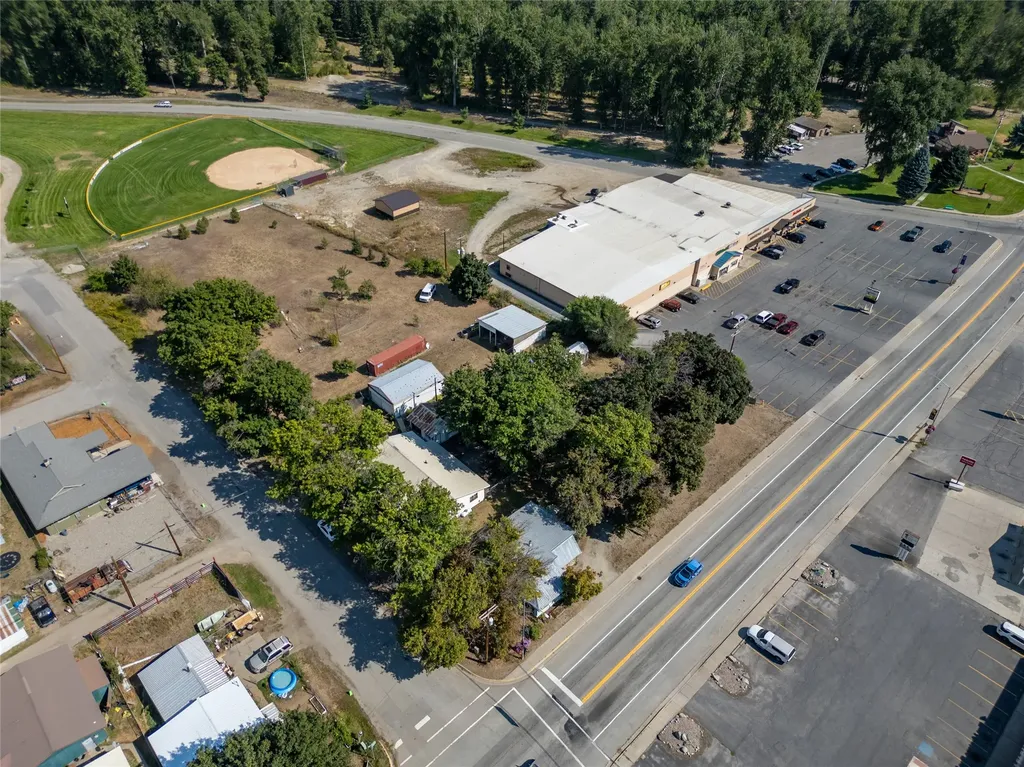 106 N 6th Street Troy MT 59935