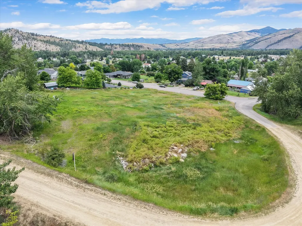 12458 Nature Court Lolo MT 59847