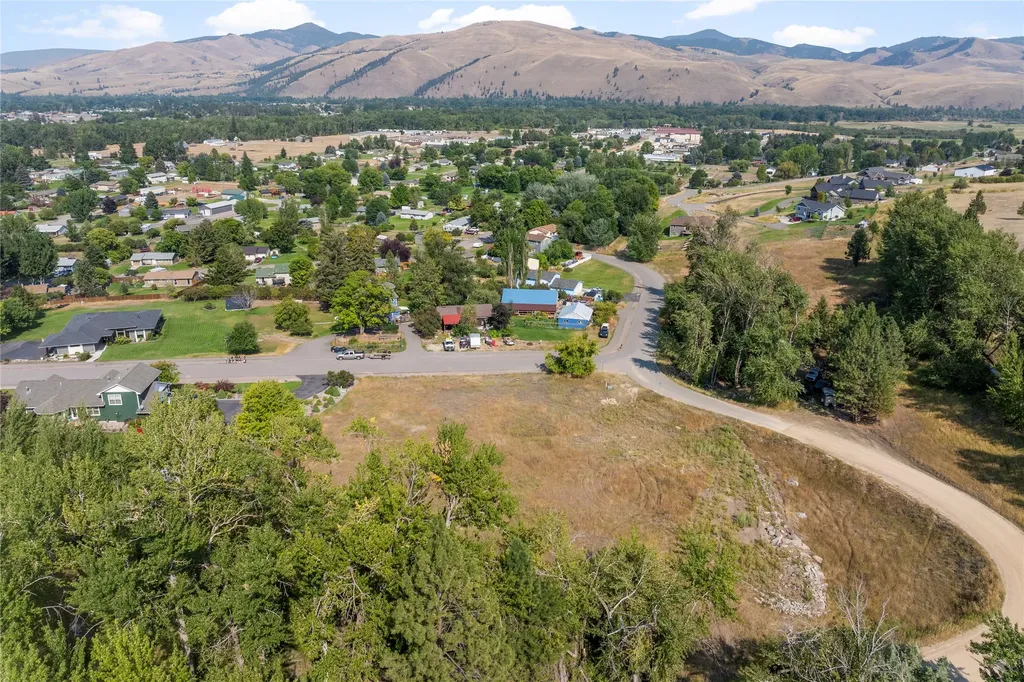 12458 Nature Court Lolo MT 59847
