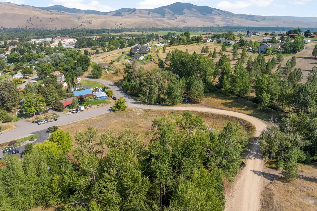 12458 Nature Court Lolo MT 59847