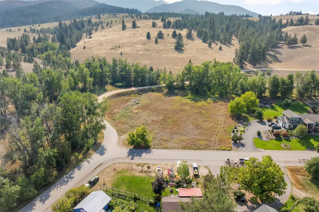 12458 Nature Court Lolo MT 59847