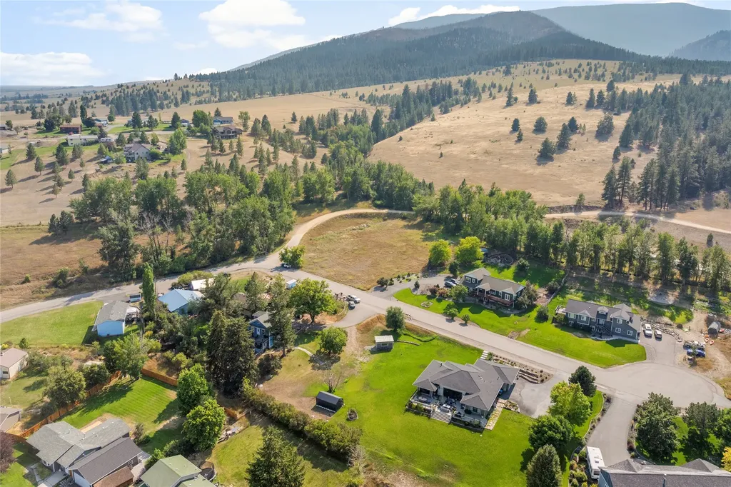 12458 Nature Court Lolo MT 59847