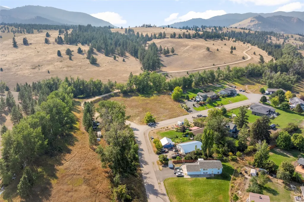 12458 Nature Court Lolo MT 59847