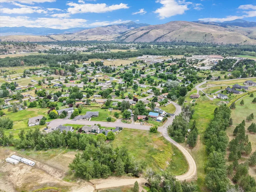 12458 Nature Court Lolo MT 59847